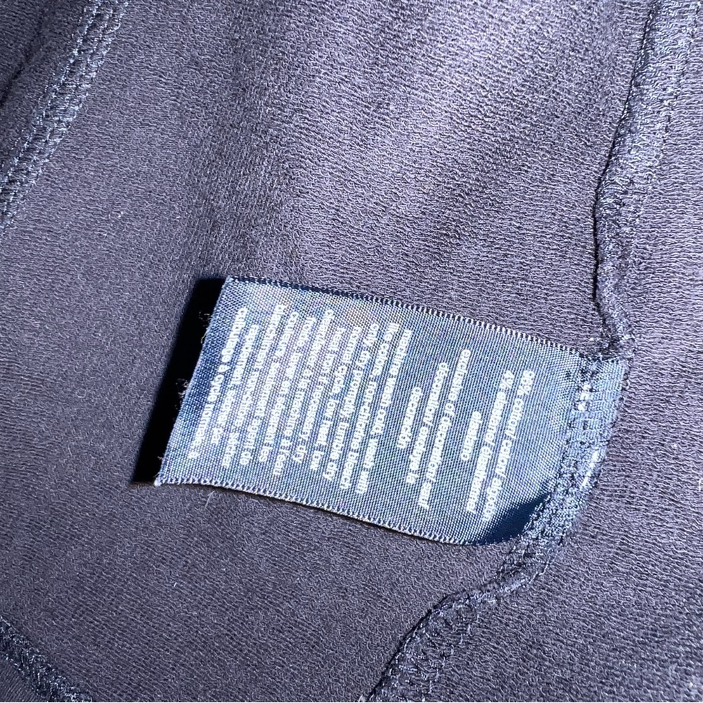 Tommy Hilfiger Navy Zip Front Jacket Gold Logo Details Size L - Picture 8 of 8